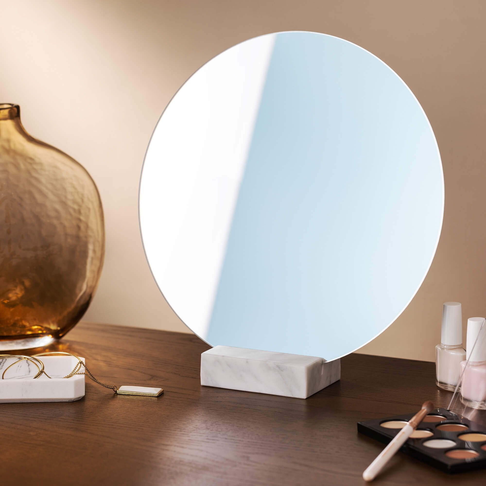 Navaris Στρόγγυλος Επιτραπέζιος Καθρέπτης με Mαρμάρινη Bάση - 30cm - White - 57297.01