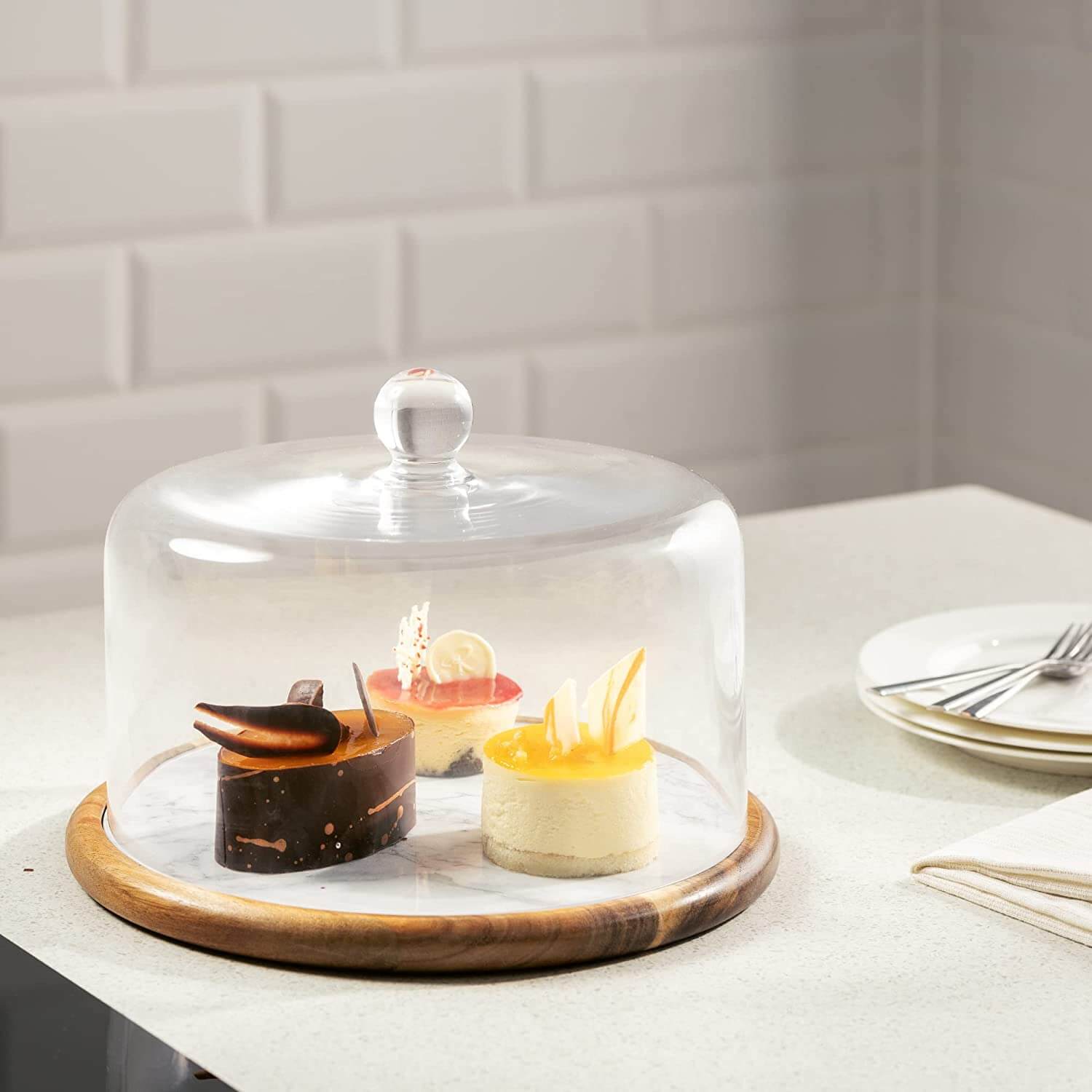 Navaris Τουρτιέρα με Βάση από Μάρμαρο και Ξύλο Ακακίας και Γυάλινο Καπάκι - Natural / White / Διάφανο - 59143.01