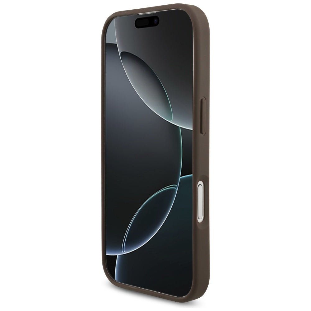 Guess iPhone 17 - 4G Big Logo - Σκληρή Θήκη με Πλαίσιο Σιλικόνης και Επένδυση Συνθετικού Δέρματος - Brown - GUHCP17S4GMGBR