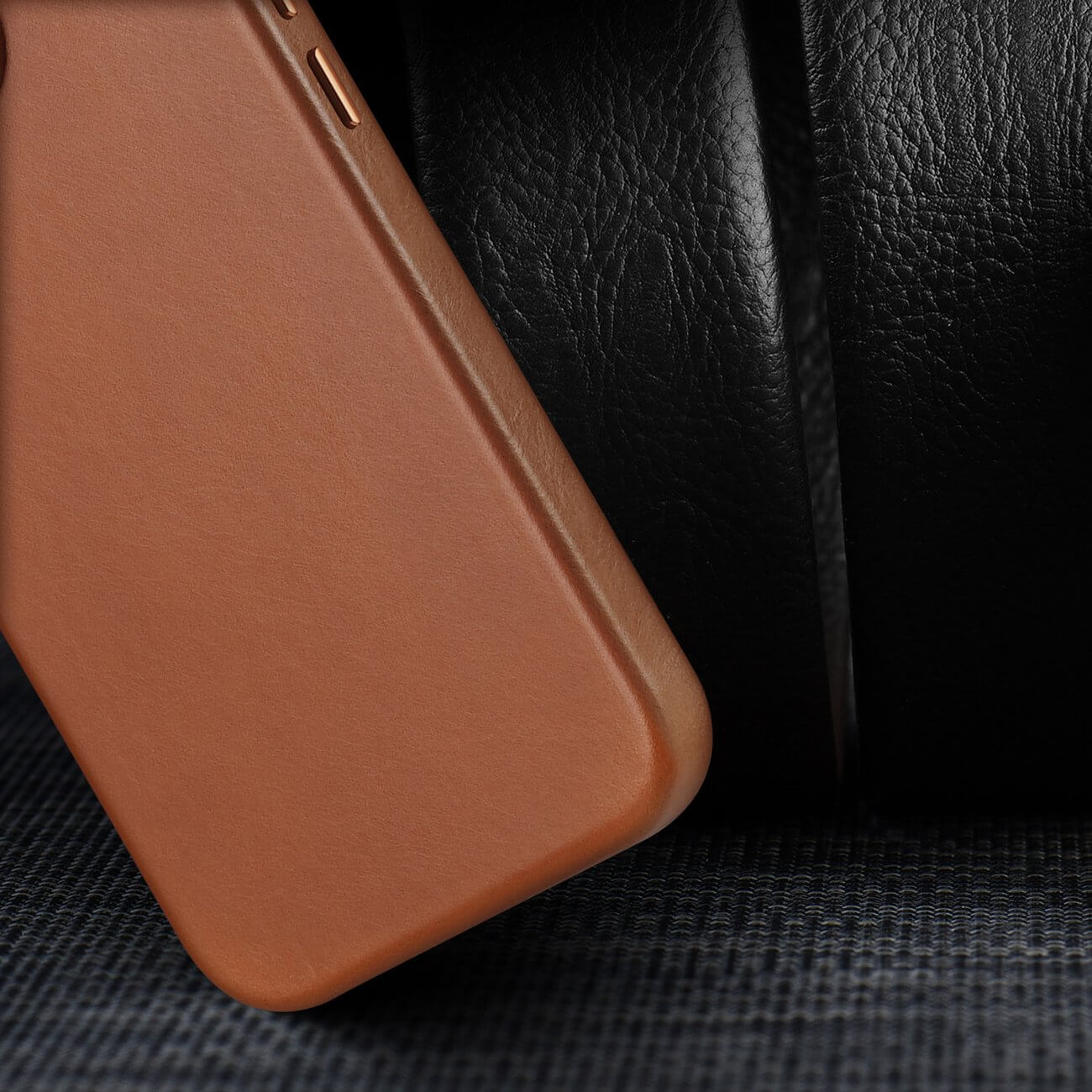 Dux Ducis iPhone 14 Pro Naples Leather Case Θήκη με Επένδυση Γνήσιου Δέρματος και MagSafe - Brown