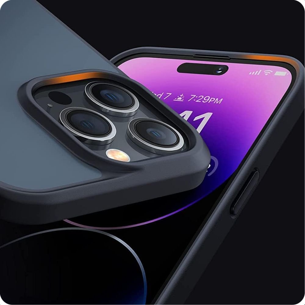 Tech - Protect iPhone 15 Pro Max MagMat Σκληρή Θήκη με Πλαίσιο Σιλικόνης - Matte Black / Ημιδιάφανη