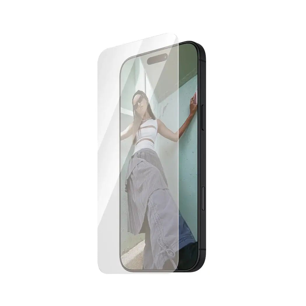 Safe by PanzerGlass iPhone 16 Pro Ultra - Wide Fit Case Friendly Full Screen Αντιχαρακτικό Γυαλί Οθόνης - Διάφανο - SAFE95876