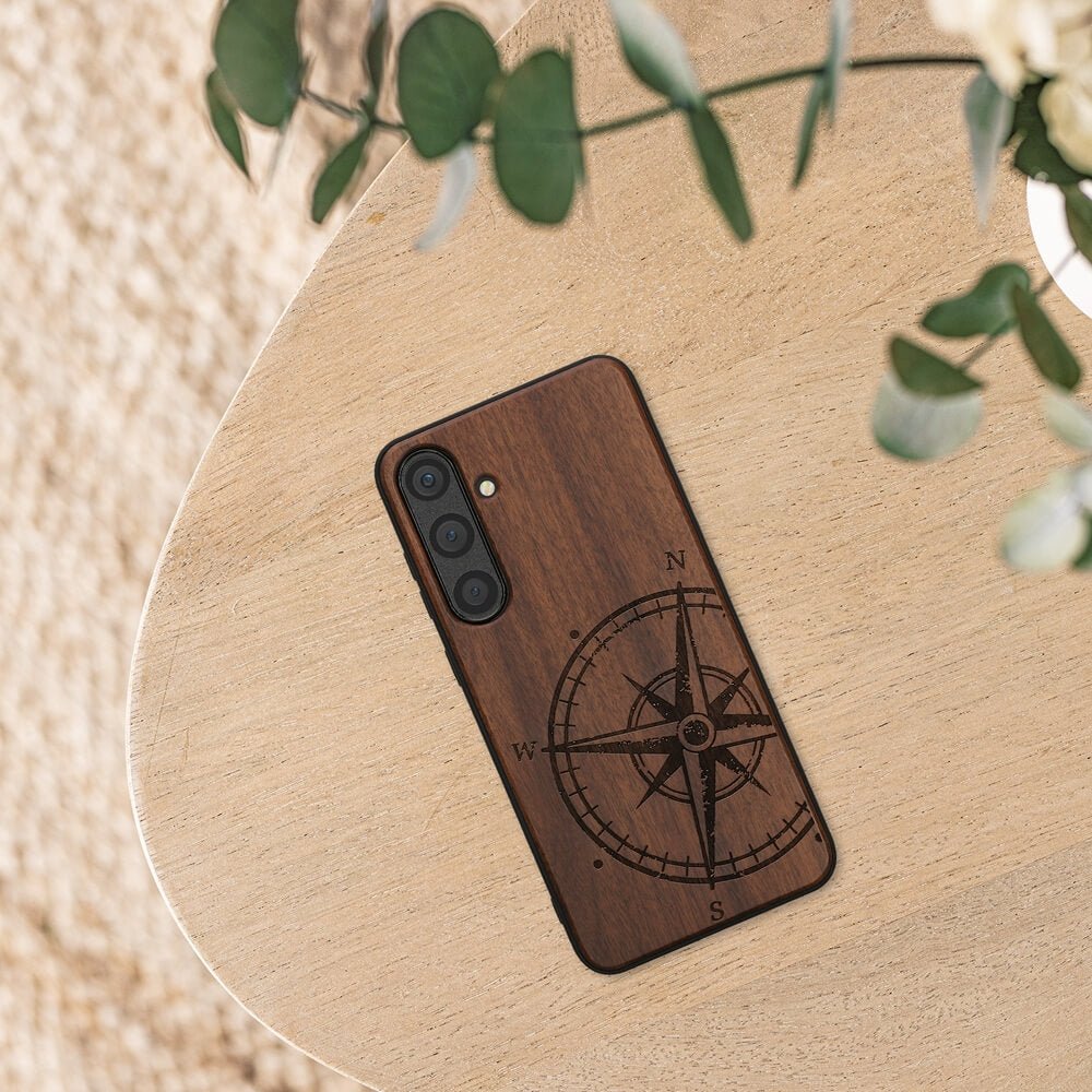 KW Samsung Galaxy S24 Plus Θήκη από Φυσικό Ξύλο - Design Compass Vintage - Dark Brown