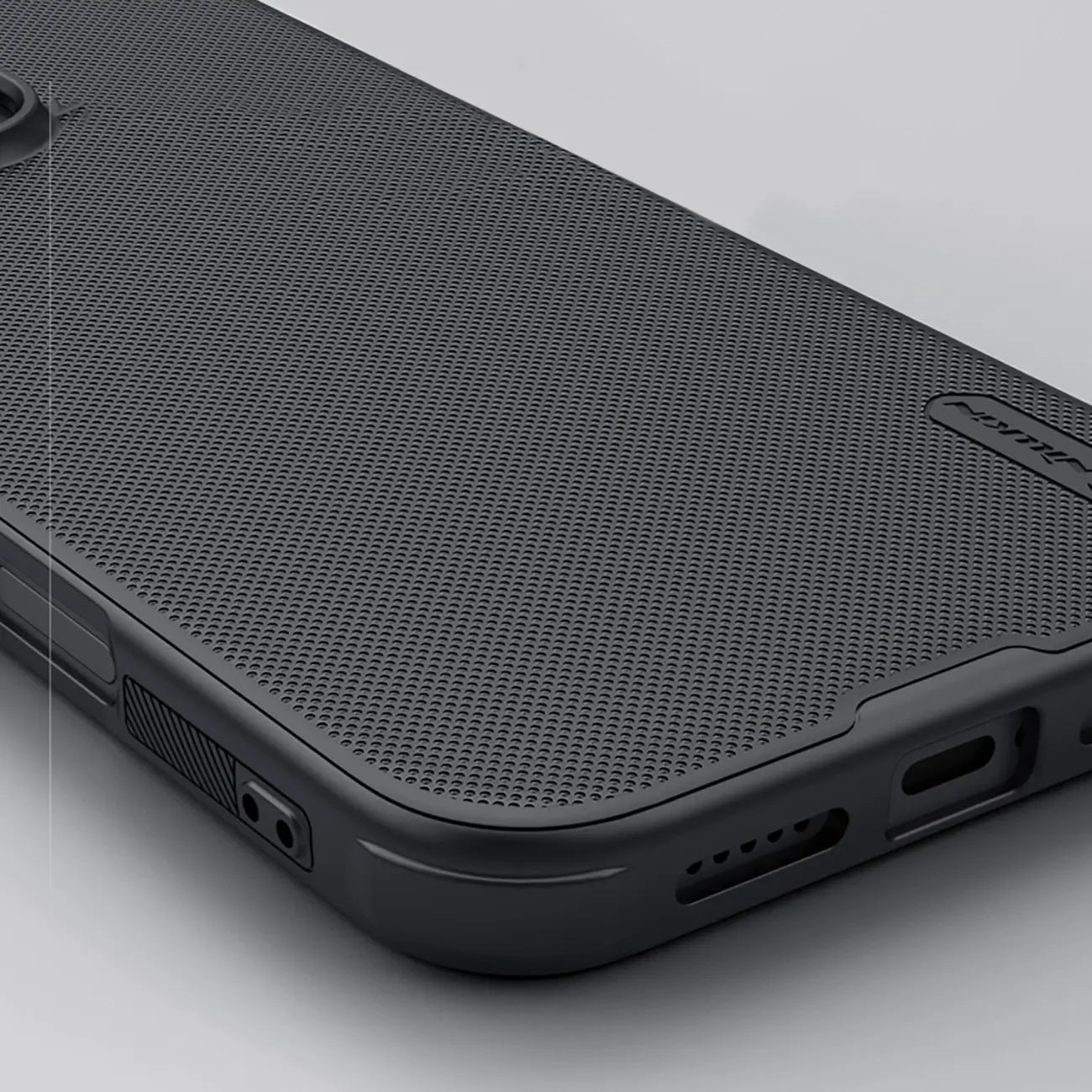 Nillkin iPhone 16 Pro Max Super Frosted Shield Pro Σκληρή Θήκη με Πλαίσιο Σιλικόνης - Black