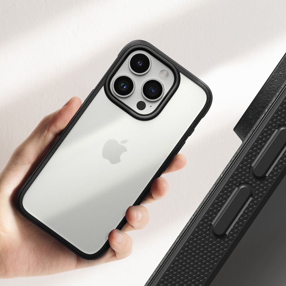 Ringke iPhone 15 Pro Max Fusion Bold Σκληρή Θήκη με Πλαίσιο Σιλικόνης - Matte Black / Ημιδιάφανη