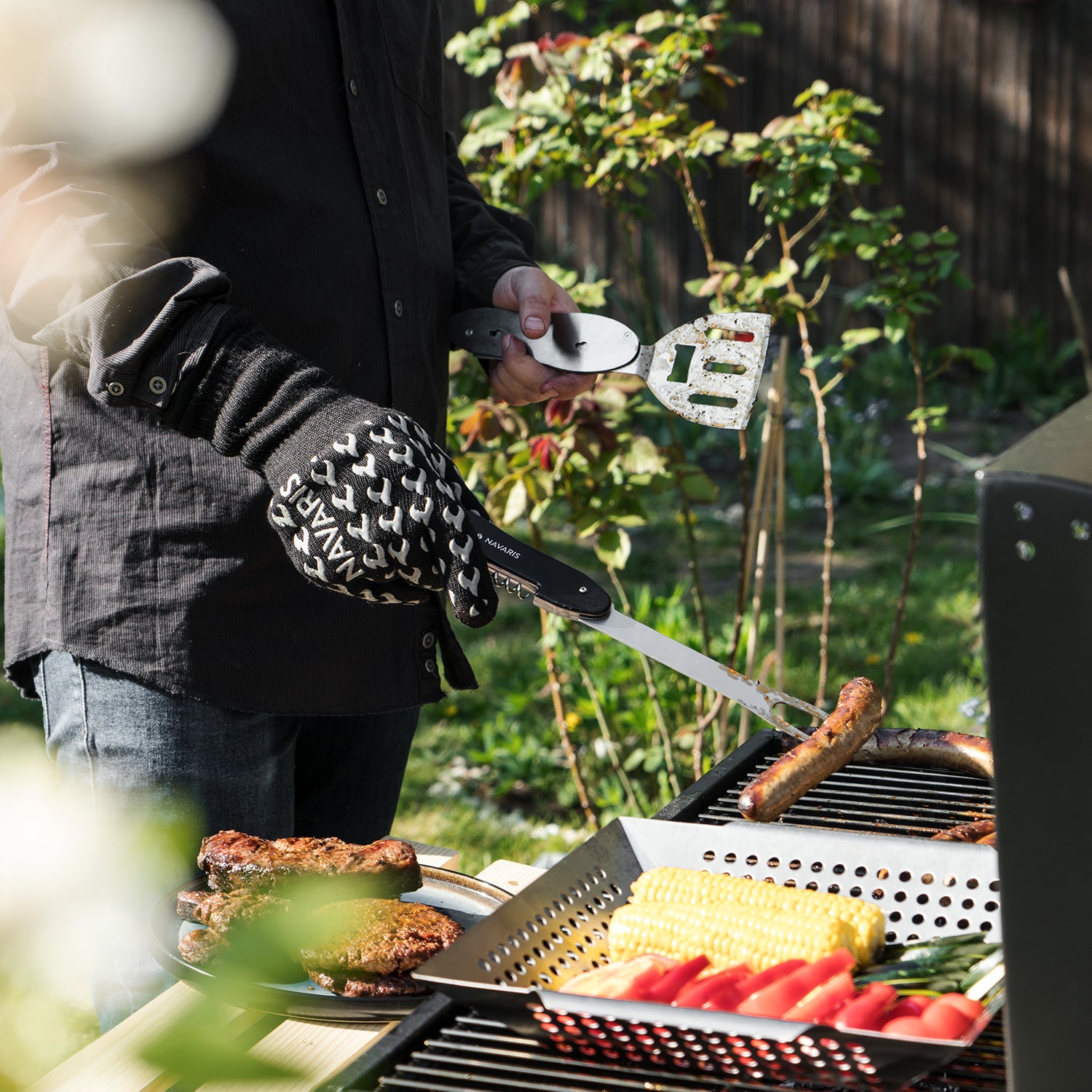 Navaris 5 - in - 1 BBQ Πολυεργαλείο - Black - 46478.01