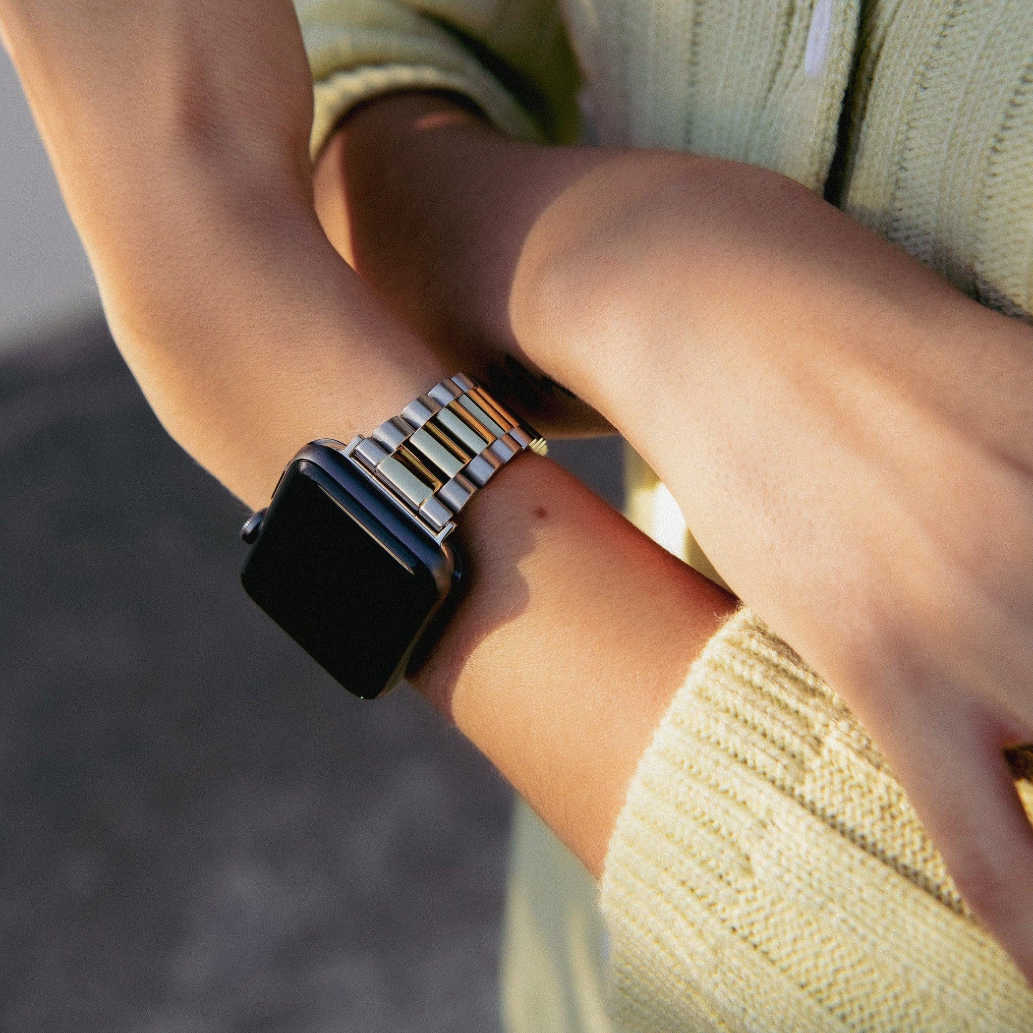 Burga Λουράκι Apple Watch 4/5/6/7/8/9/10/11 - SE (1/2/3) – 40/41/42mm - All Eyes On Me - Gold / Silver