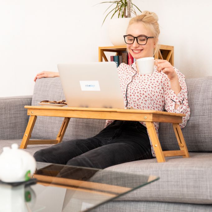 Relaxdays XL Ξύλινη Βάση Στήριξης Laptop με Ρυθμιζόμενο Ύψος και Συρτάρι - Natural - 4052025222185