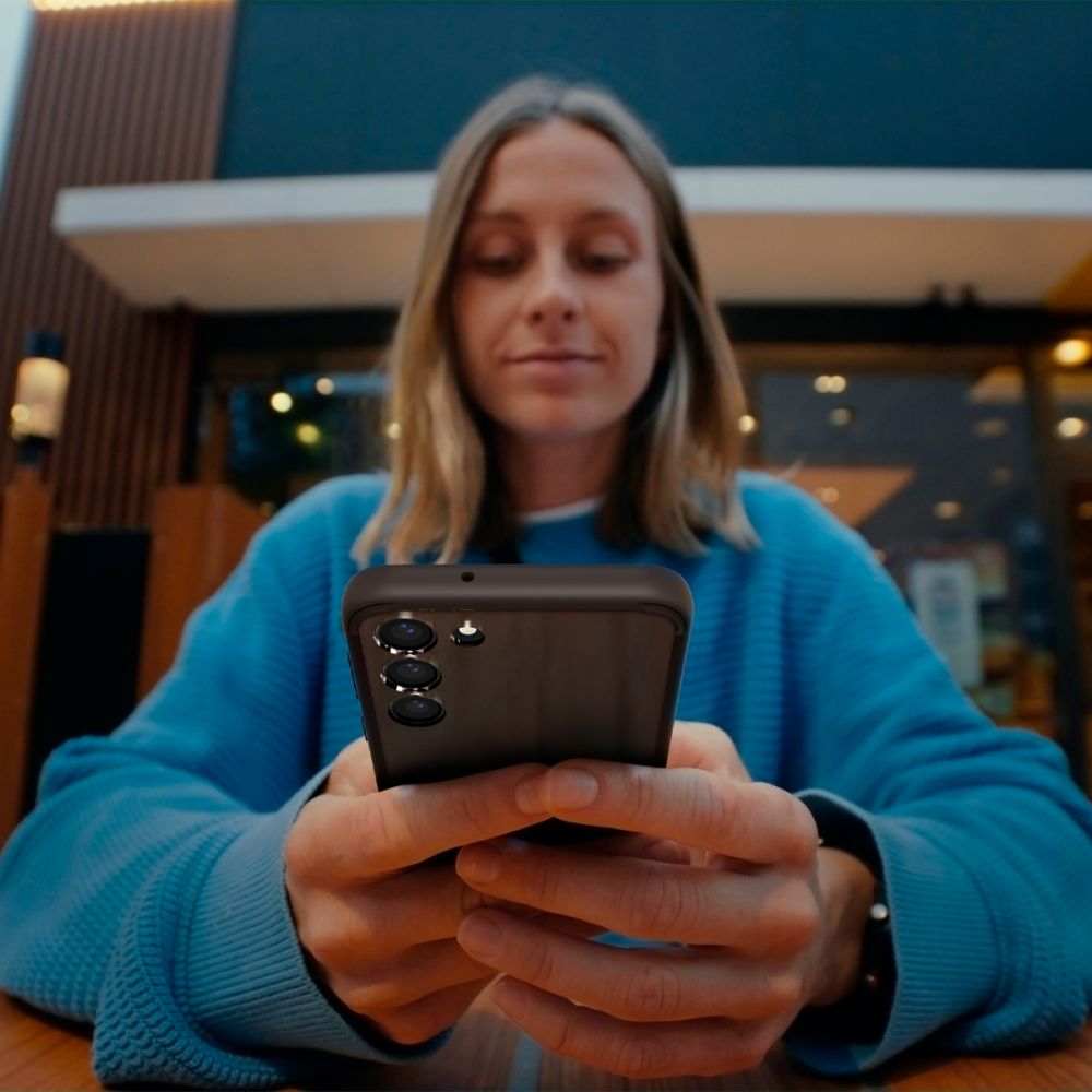 Spigen Samsung Galaxy S23 Σκληρή Θήκη με Πλαίσιο Σιλικόνης Ultra Hybrid - Matte Black