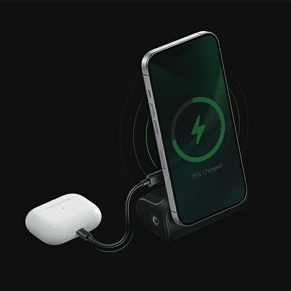 Energea MagCam Grip - Photo Grip με Ενσωματωμένο Ασύρματο MagSafe PowerBank Κινητού 5000 mAh και Θύρα Type - C - Black