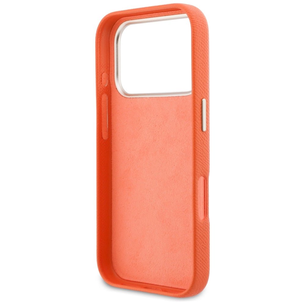 Guess iPhone 17 Pro Max - Σκληρή Θήκη με Επένδυση από Οικολογικό Δέρμα - FW Resin Logo - Orange