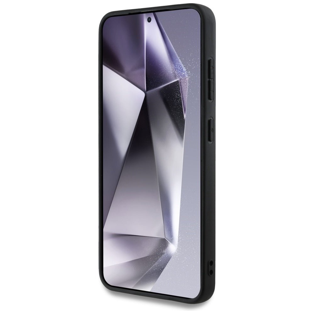 Guess Samsung Galaxy S25 - Grained Hot Stamp Peony Pattern Triangle Logo - MagSafe Σκληρή Θήκη με Πλαίσιο Σιλικόνης και Συνθετικό Δέρμα - Brown - GUHMS25SPGBTMW