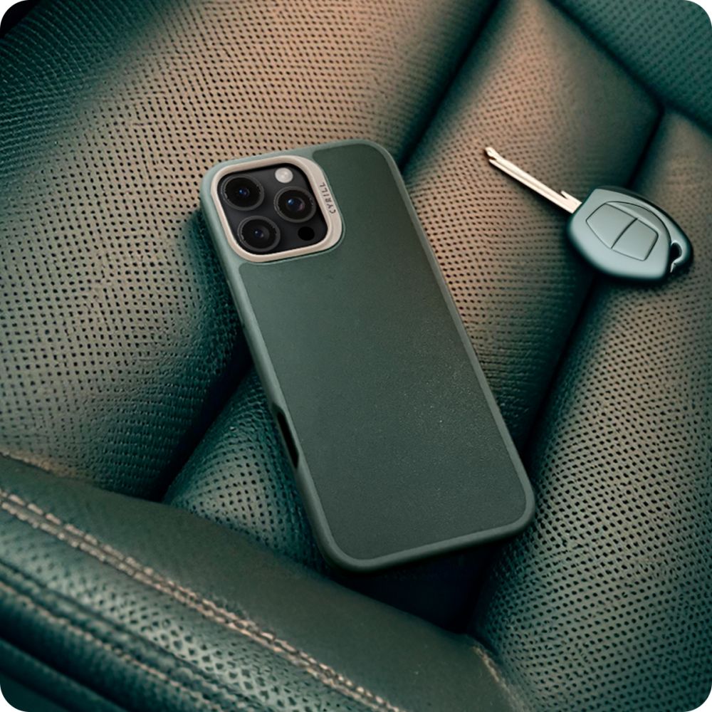 Spigen Cyrill iPhone 16 Pro Max Kajuk Mag Θήκη με Επένδυση Συνθετικού Δέρματος και MagSafe - Forest Green