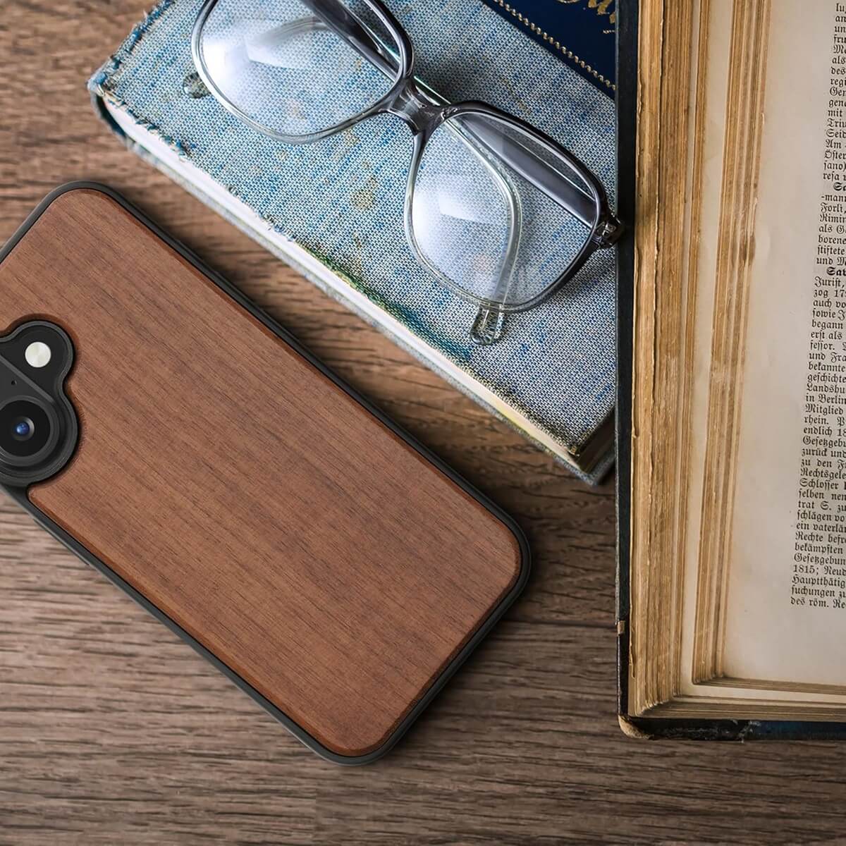 KW iPhone 16 Θήκη από Φυσικό Ξύλο - Dark Brown
