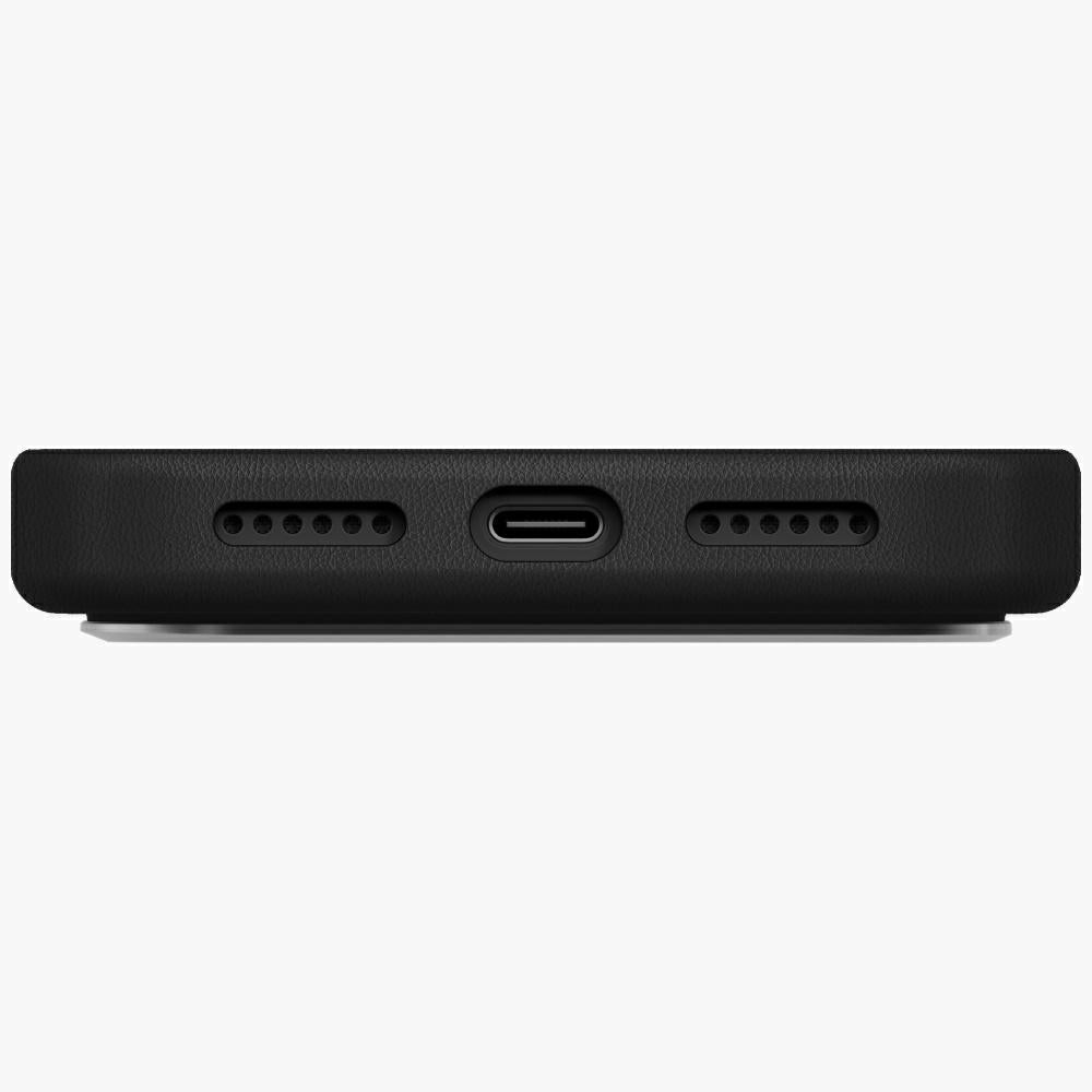 Uniq iPhone 17 Pro Max - Σκληρή Θήκη με Επένδυση Συνθετικού Δέρματος και MagSafe - Lyden MagClick - Black
