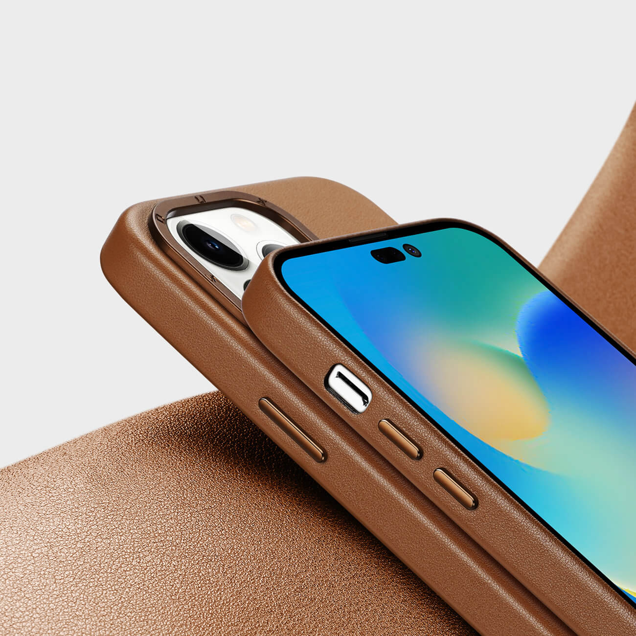 Dux Ducis iPhone 14 Pro Max Grit Leather Case Θήκη με Επένδυση Συνθετικού Δέρματος και MagSafe - Brown