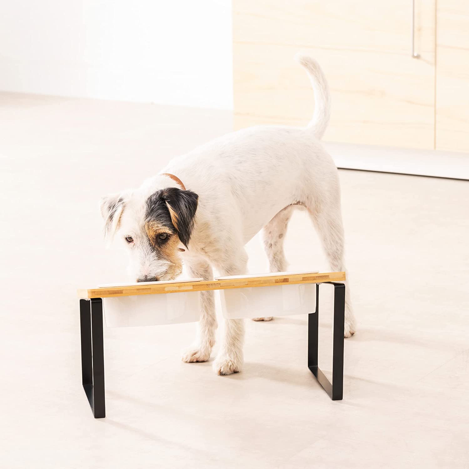 Navaris Ανυψωμένα Μπολ Φαγητού με Βάση για Κατοικίδια - 950 ml - Light Brown / Black - 55228.3