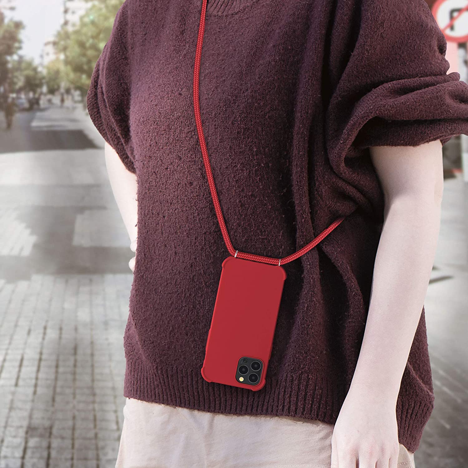 KW iPhone 12 / iPhone 12 Pro Θήκη Σιλικόνης TPU με Λουράκι - Red Matte - 53840.09