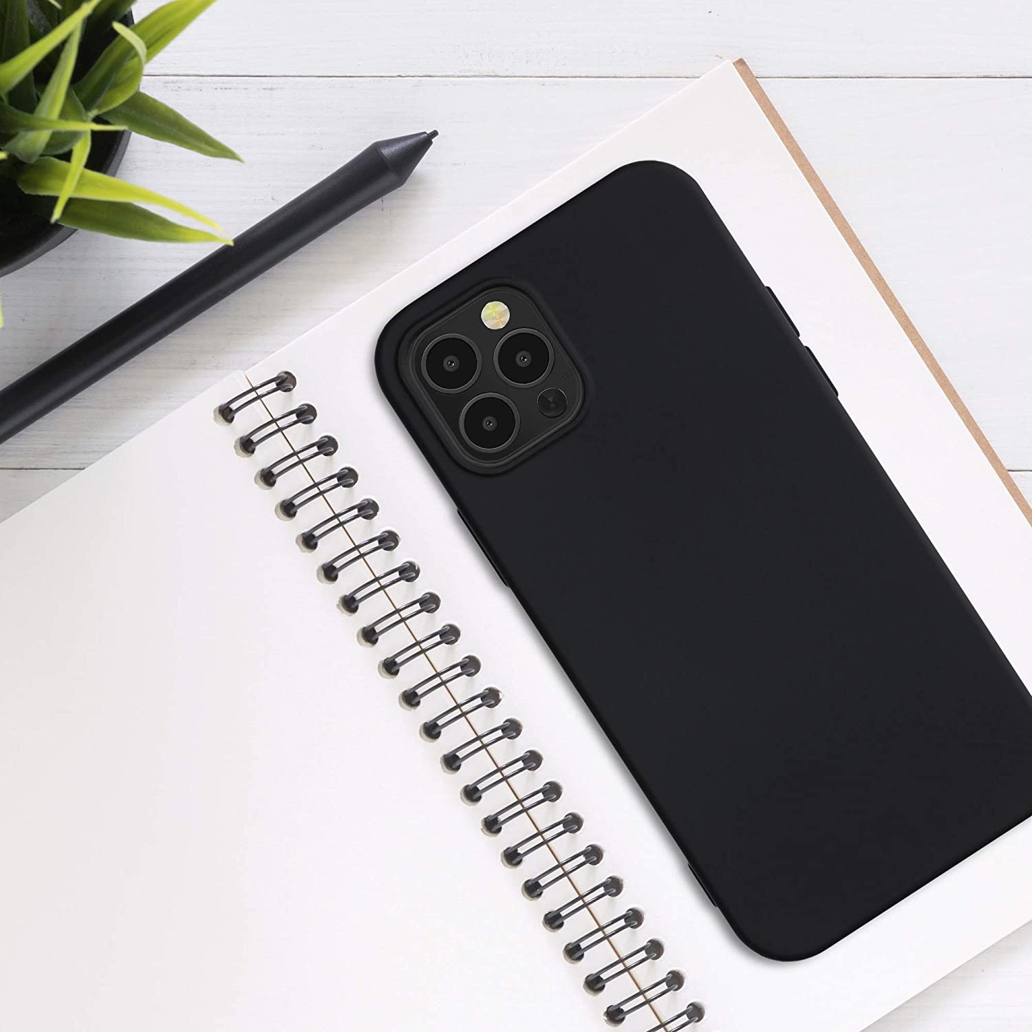 KW iPhone 12 / iPhone 12 Pro Θήκη Σιλικόνης Rubberized TPU - Black Matte - 53844.47