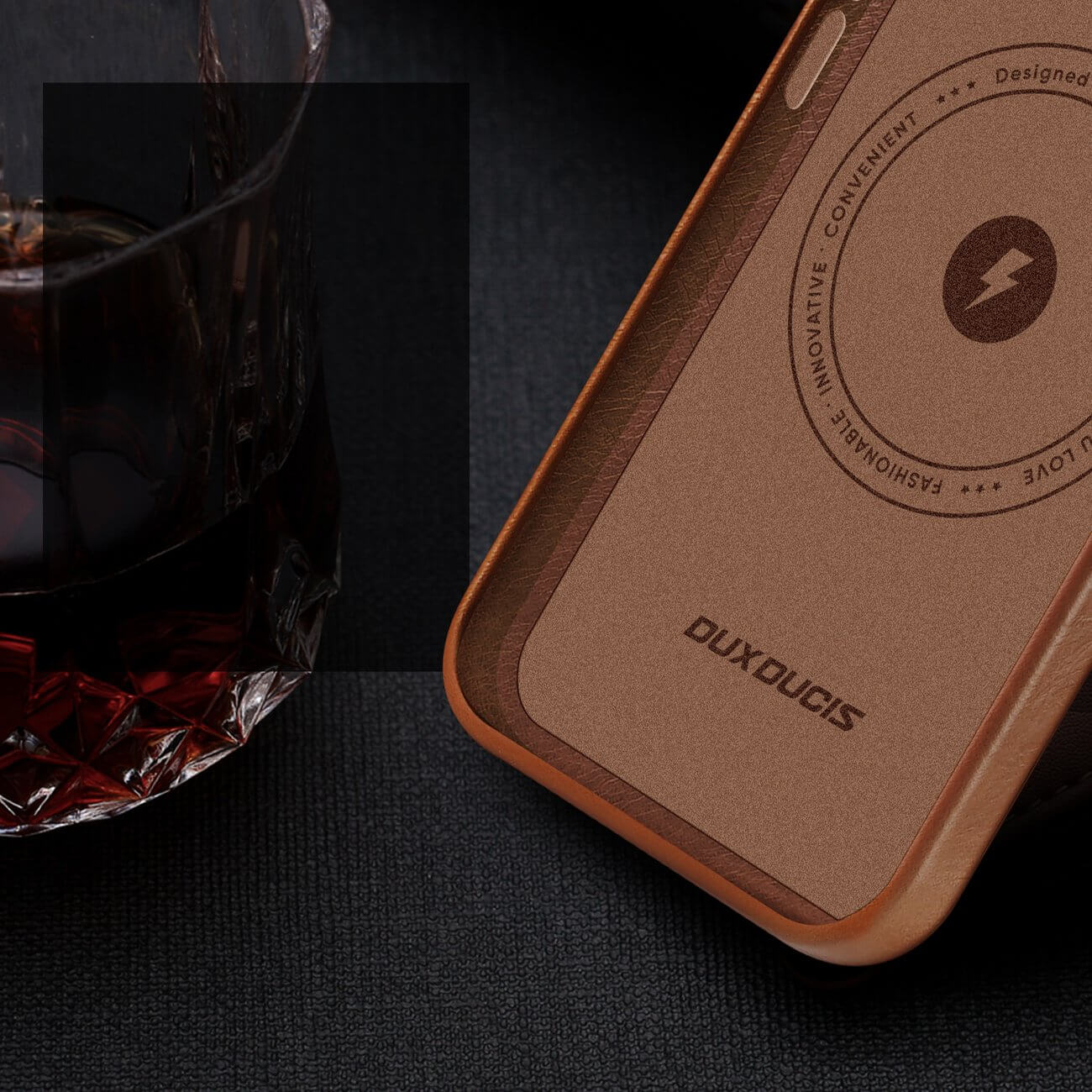 Dux Ducis iPhone 14 Pro Naples Leather Case Θήκη με Επένδυση Γνήσιου Δέρματος και MagSafe - Brown