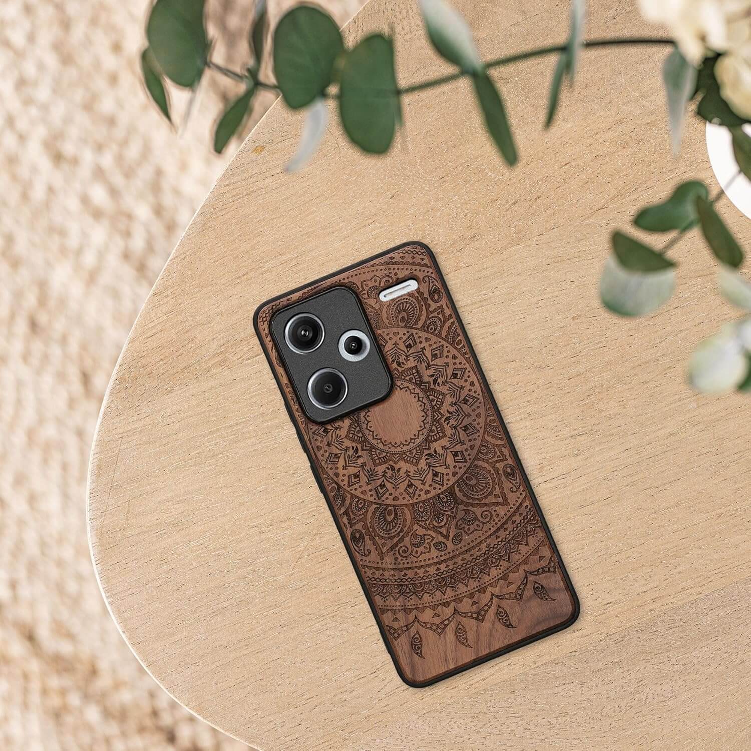KW Xiaomi Redmi Note 13 Pro+ 5G Θήκη από Φυσικό Ξύλο - Design Indian Sun - Dark Brown