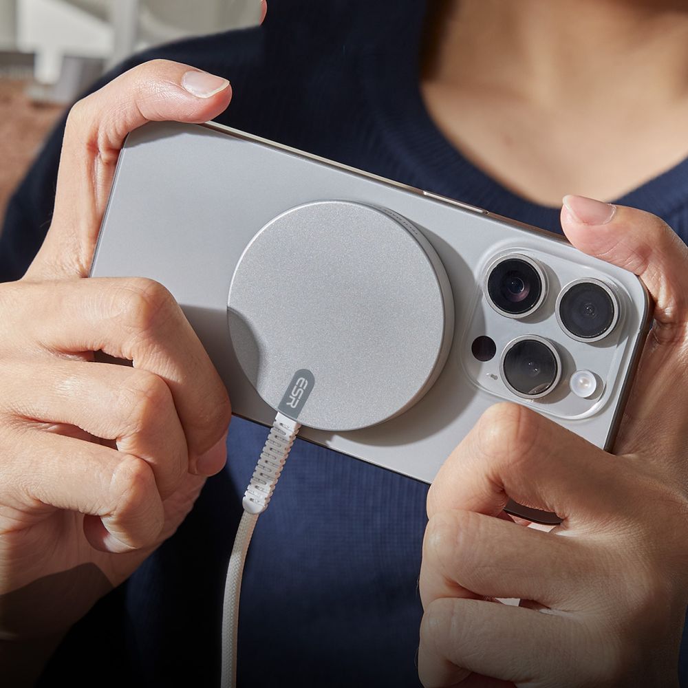 ESR HaloLock QI2 Mini Ασύρματος Φορτιστής MagSafe με Καλώδιο Type - C 15W - Silver