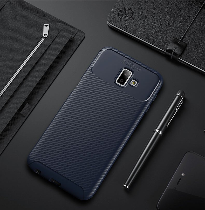 OEM Samsung Galaxy J6 Plus 2018 Θήκη Σιλικόνης TPU Beatles Carbon Fiber - Navy Blue