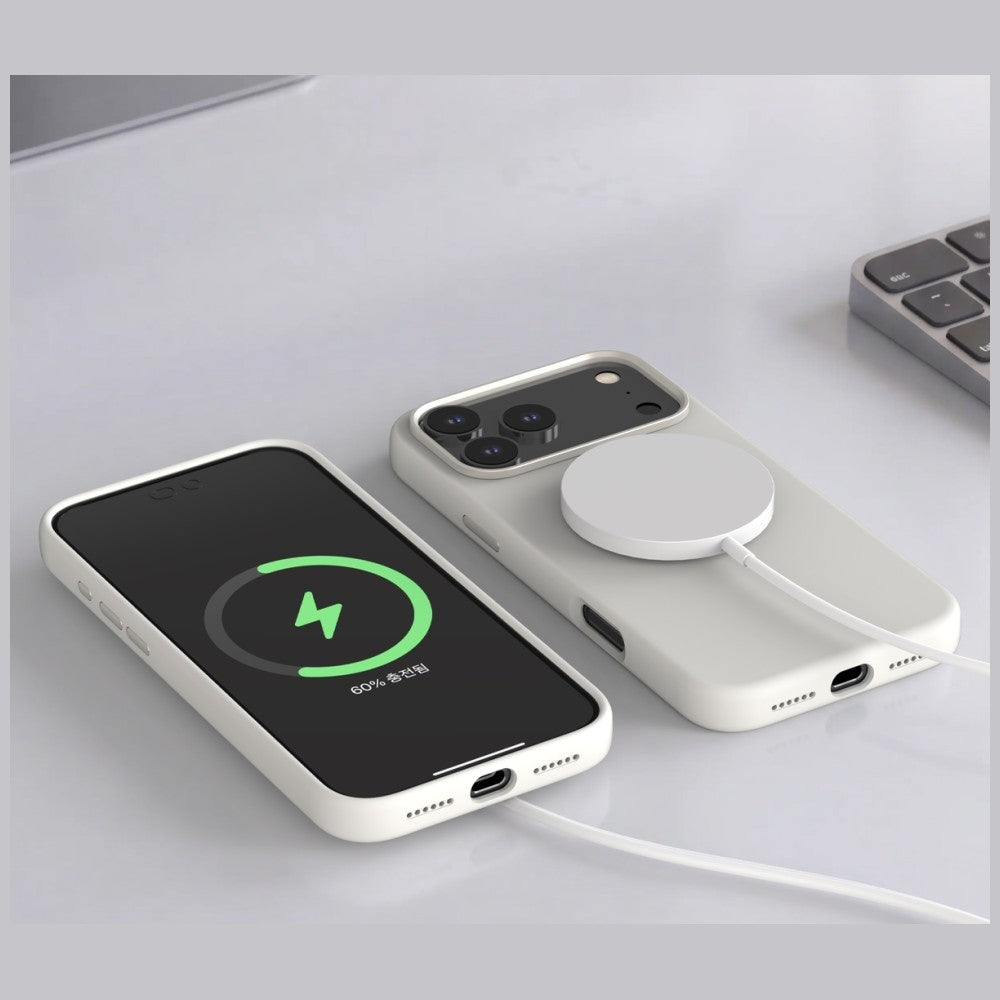 Araree iPhone 18 Pro Max / iPhone 17 Pro Max - Θήκη Σιλικόνης MagSafe - Typo Skin M - Black