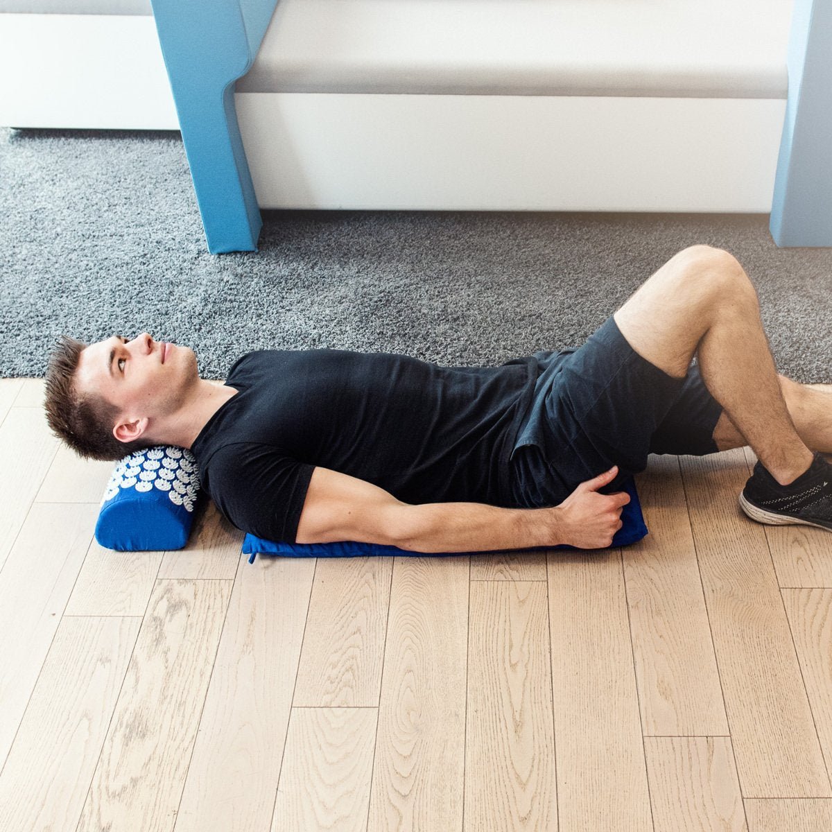 Navaris 2 - in - 1 Acupressure Mat and Pillow Set Σετ 2 σε 1 Χαλάκι και Μαξιλάρι Μασάζ - Blue - 43899.04