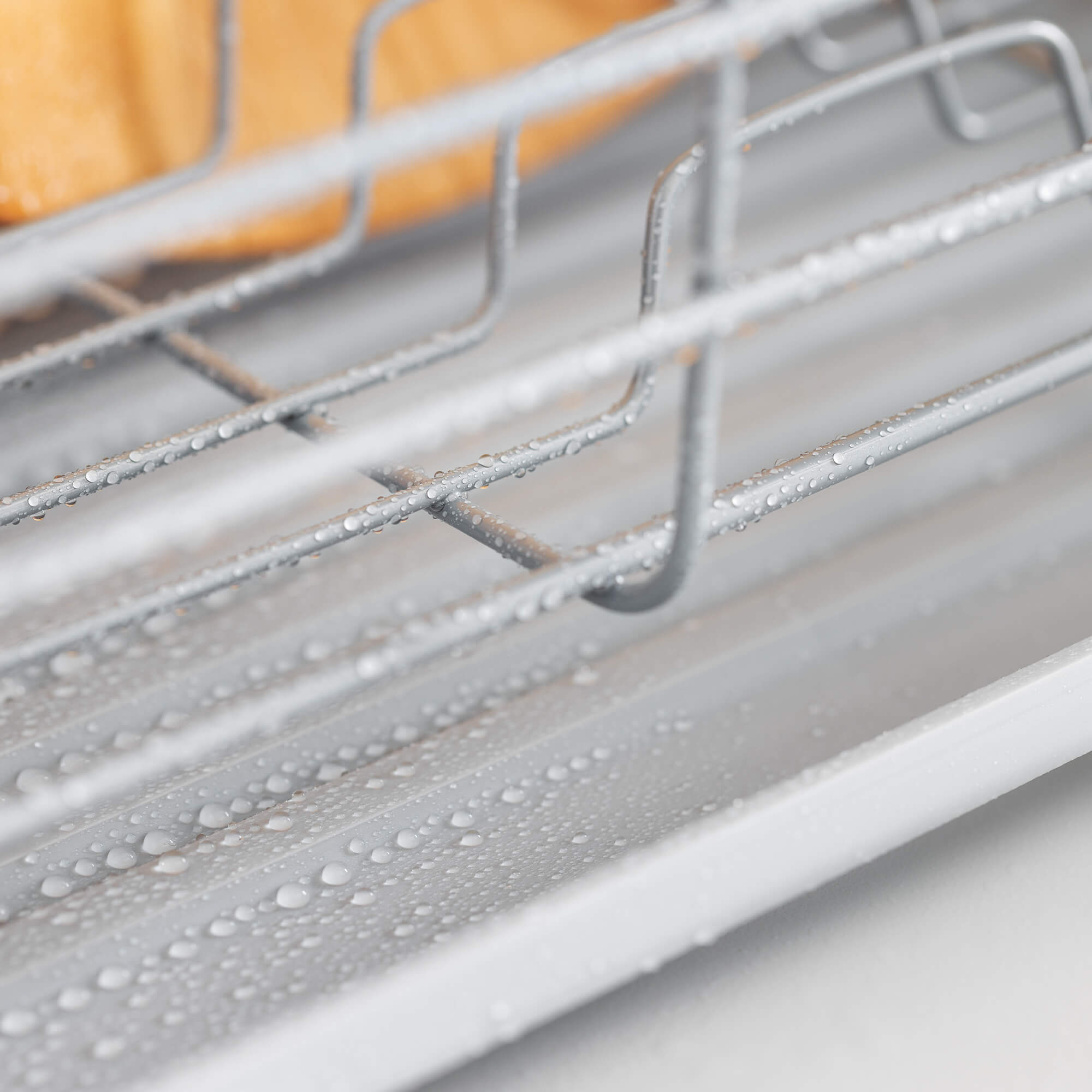 Navaris Σιδερένιο Στεγνωτήριο Πιάτων - Μαχαιροπίρουνων με Ξύλινες Λαβές και Πλαστικό Δίσκο - Grey - 52545.03