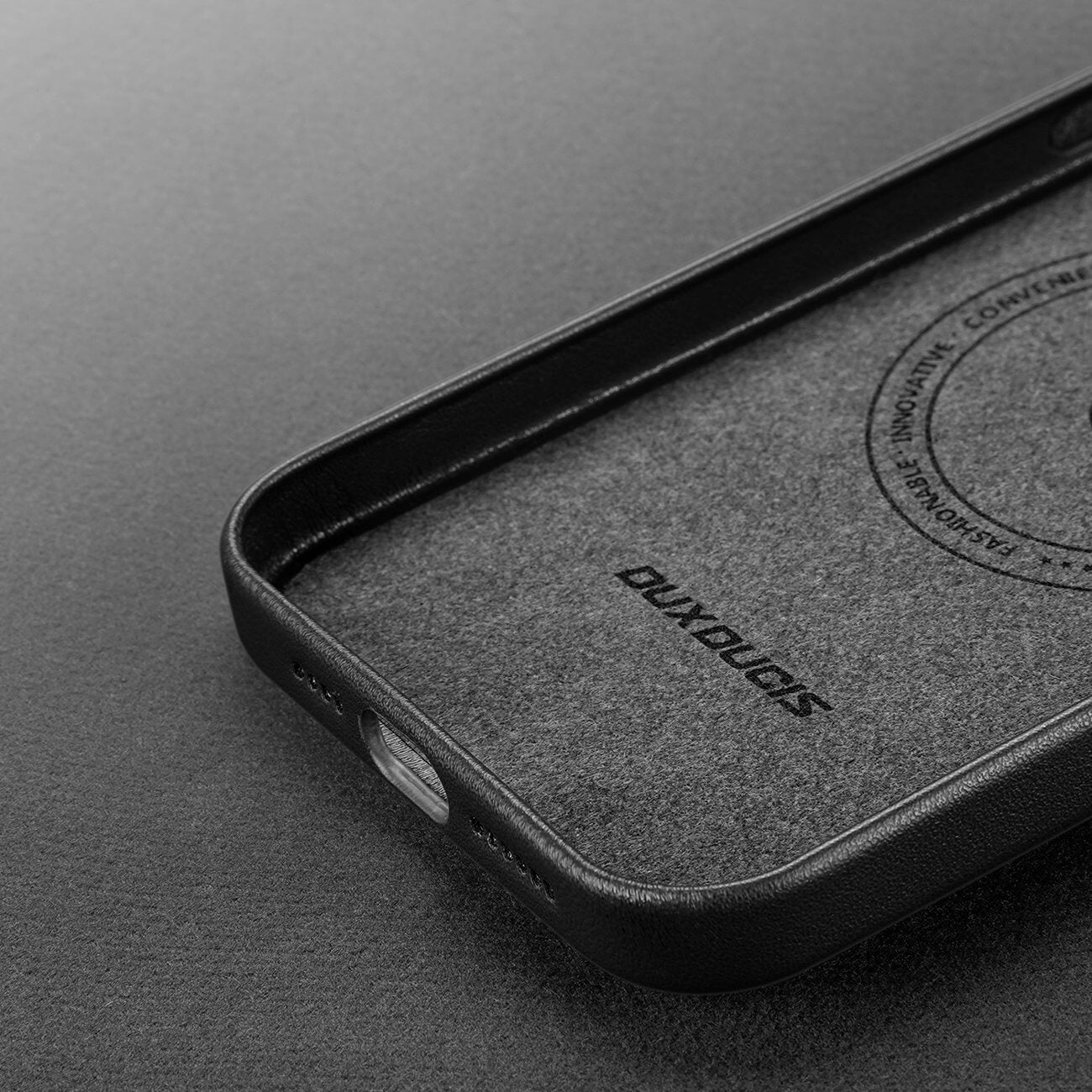 Dux Ducis iPhone 14 Pro Max Grit Leather Case Θήκη με Επένδυση Συνθετικού Δέρματος και MagSafe - Black