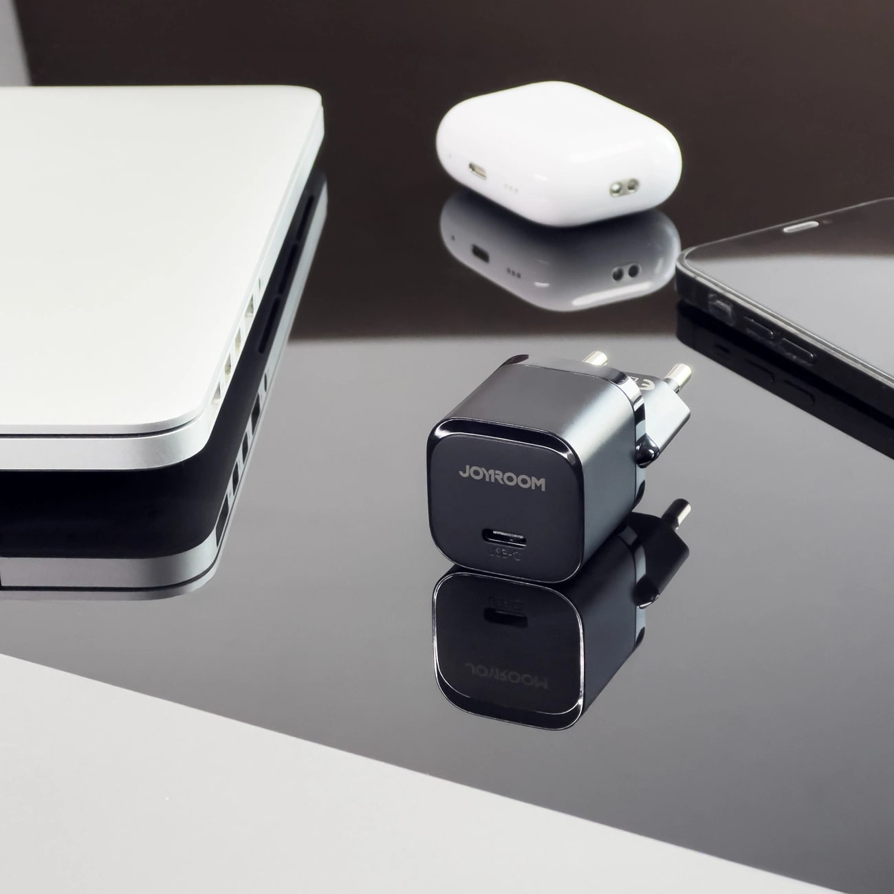 Joyroom Mini PD 20W Οικιακός Φορτιστής Γρήγορης Φόρτισης με Θύρα Type - C - Black - JR - TCF02