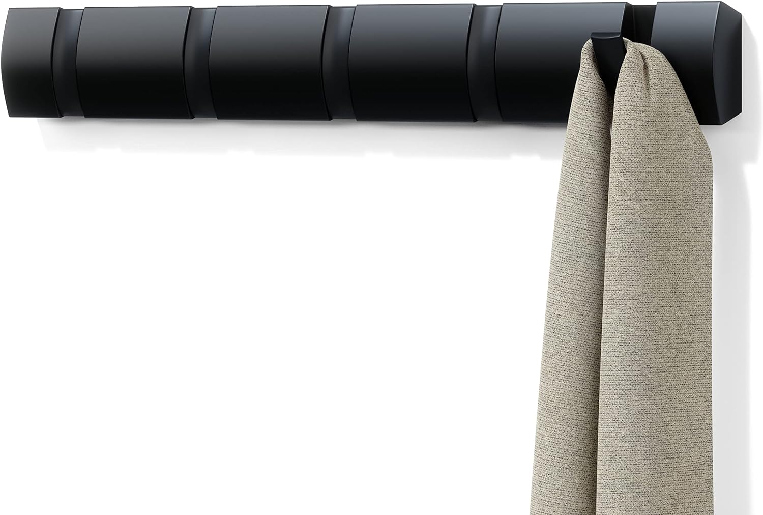 Umbra Flip Επιτοίχια Ξύλινη Κρεμάστρα με 5 Γάντζους - Black