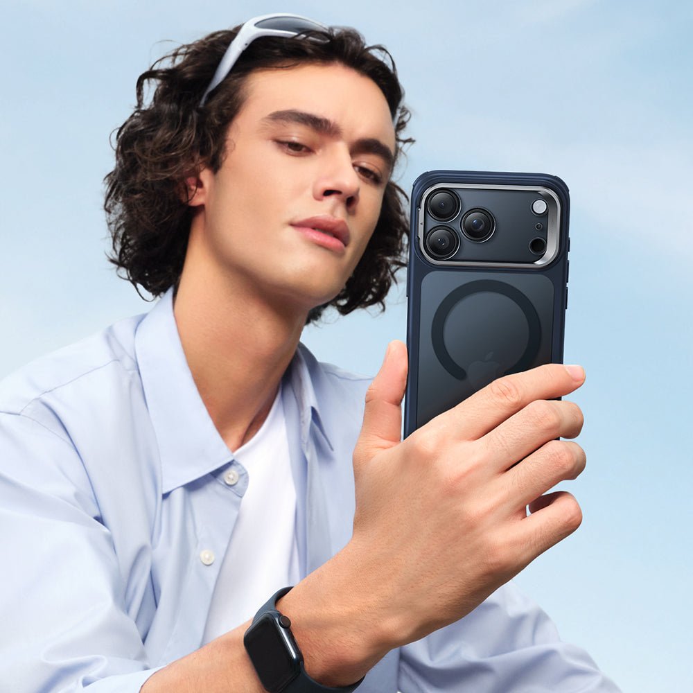 ESR iPhone 17 Pro Max - Σκληρή Θήκη με Πλαίσιο Σιλικόνης και Stand - Classic Hybrid HaloLock Kickstand - Frosted Blue