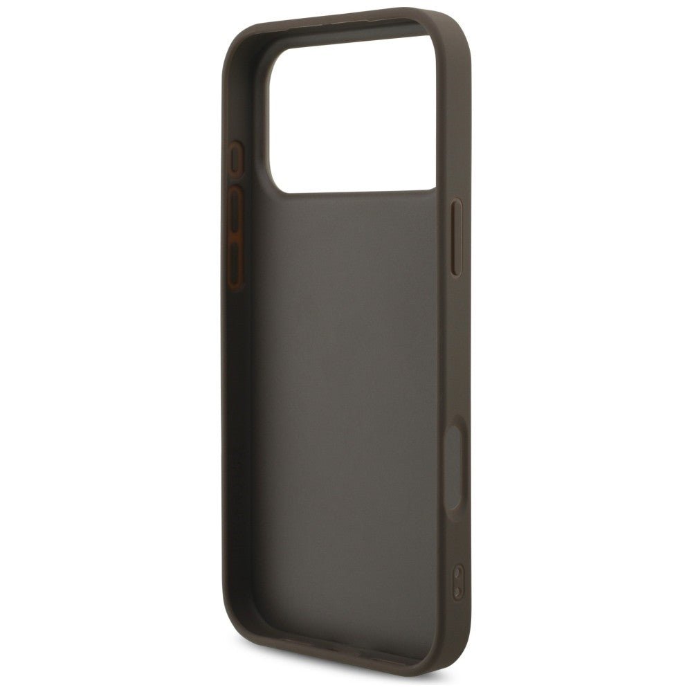 Guess iPhone 17 Pro Max / iPhone 18 Pro Max - Σκληρή Θήκη με Πλαίσιο Σιλικόνης και Επένδυση Συνθετικού Δέρματος - 4G Big Logo - Brown - GUHCP18X4GMGBR