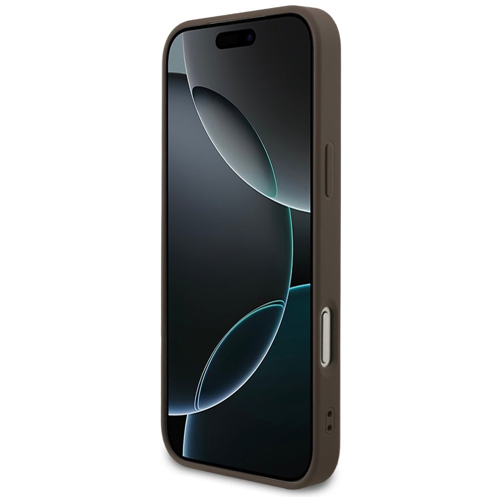 Guess iPhone 17 Pro Max / iPhone 18 Pro Max - Σκληρή Θήκη με Πλαίσιο Σιλικόνης και Επένδυση Συνθετικού Δέρματος - 4G Small Classic Logo MagSafe - Brown