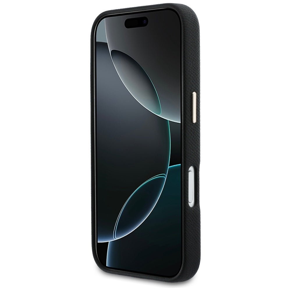 Guess iPhone 17 Pro - Σκληρή Θήκη με Επένδυση από Οικολογικό Δέρμα - FW Resin Logo - Black